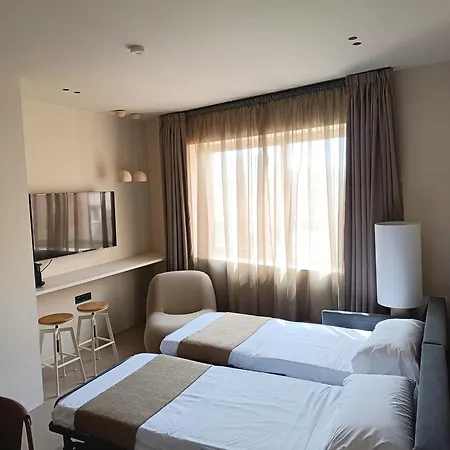 Senator Apartment