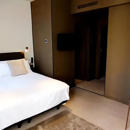 Apart-hotel Senator 3*