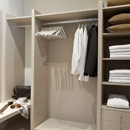 Apart-hotel Senator 3*