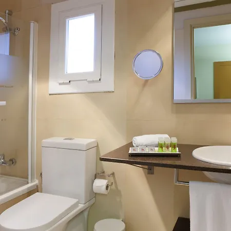 Apart-hotel Senator 3*