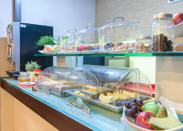 公寓式酒店 Senator